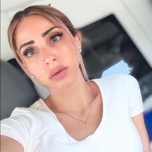 Meet your Posher, Richelle